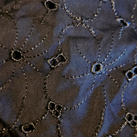 Old Navy Embroidery Embellishments Cut Out String Tie Bikini Bottoms - Picture 5 of 6